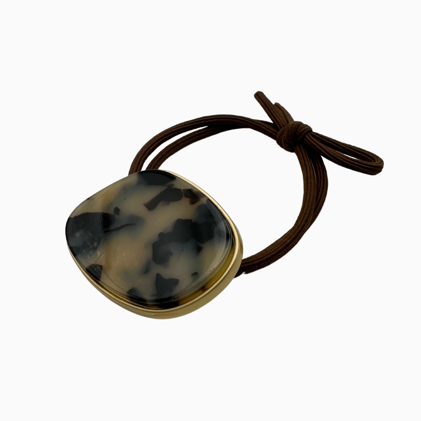 Lucia - Shell Elegance Hair Tie: A Timeless Blend of Style and Function