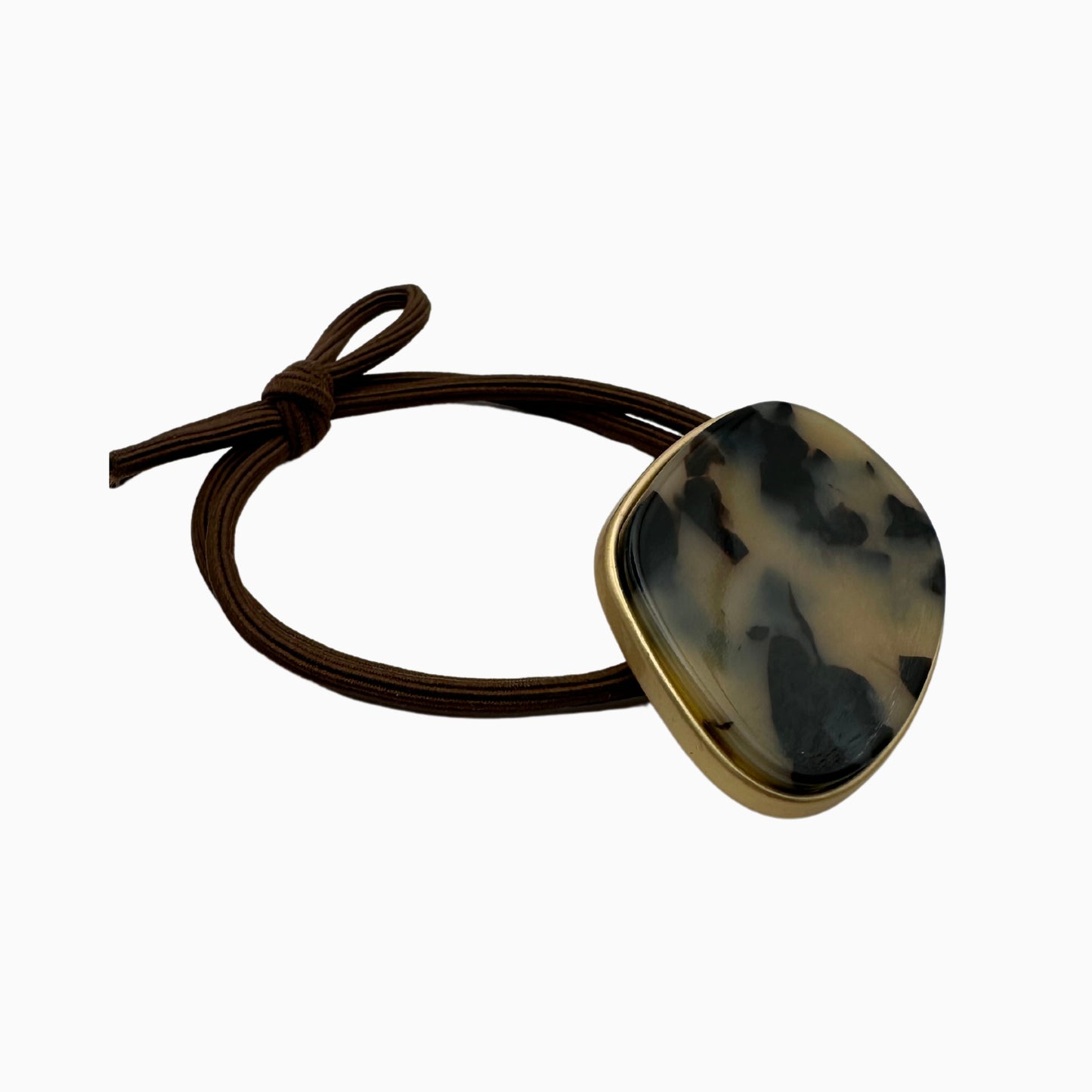 Lucia - Shell Elegance Hair Tie: A Timeless Blend of Style and Function